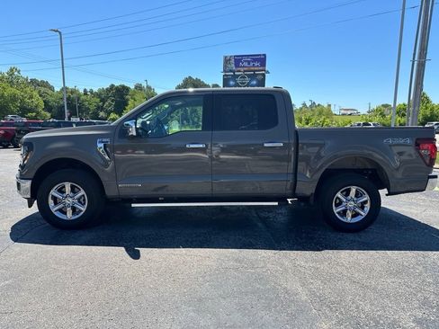 Used 2025 Ford F150 XLT w/ Equipment Group 302A MID AWD/4WD image 6