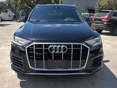 Used 2020 Audi Q7 3.0T Premium Plus w/ Premium Plus Package AWD/4WD image 2
