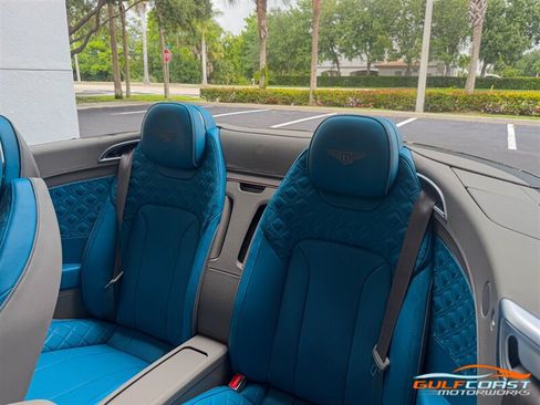 Used 2022 Bentley Continental GT AWD/4WD image 28