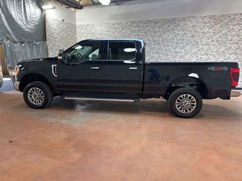 Used 2022 Ford F250 XLT w/ XLT Premium Package image 4