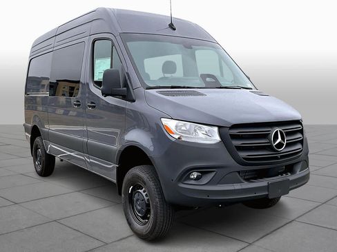 New 2026 Mercedes-Benz Sprinter 2500 image 2