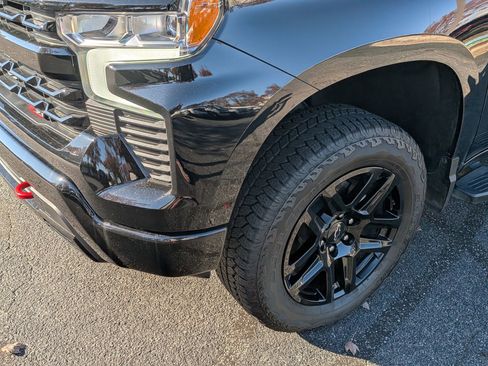 Certified 2024 Chevrolet Silverado 1500 LT Trail Boss w/ Protection Package image 11