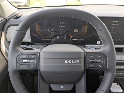 New 2027 Kia Seltos S FWD image 29