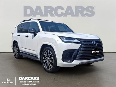 Used 2024 Lexus LX 600 4WD w/ Luxury Package