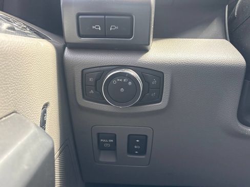 Used 2016 Ford F150 XLT w/ Equipment Group 302A Luxury RWD image 24