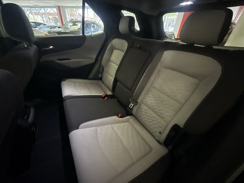 Used 2020 Chevrolet Equinox LS w/ LS Convenience Package FWD image 26