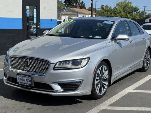 Used 2017 Lincoln MKZ Reserve FWD image 2