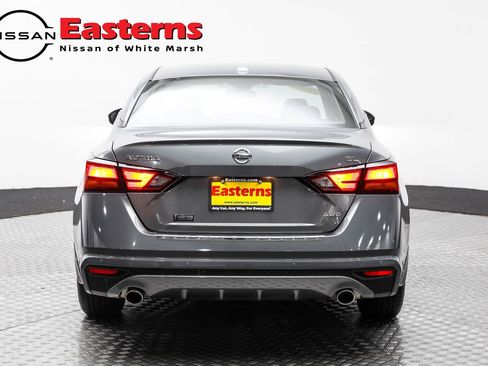 Used 2022 Nissan Altima 2.5 SL AWD/4WD image 6