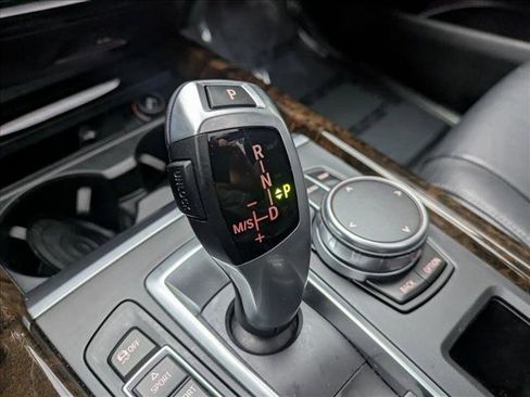 Used 2017 BMW X5 xDrive35i image 12