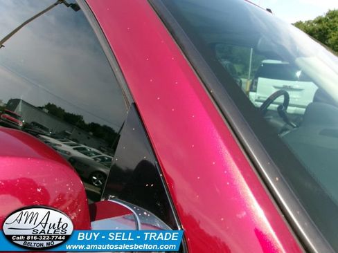 Used 2010 Cadillac Escalade Luxury AWD/4WD image 17