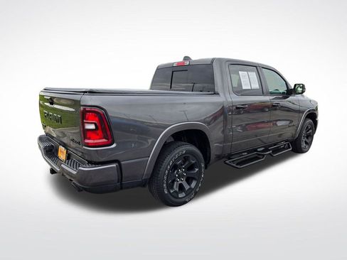 Used 2025 RAM 1500 Big Horn AWD/4WD image 3