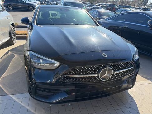 Used 2025 Mercedes-Benz C 300 Sedan image 2