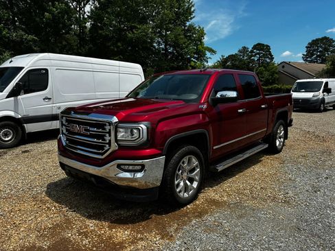 Used 2018 GMC Sierra 1500 SLT w/ Texas SLT Premium Package AWD/4WD image 2