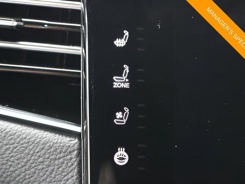 New 2025 Jeep Wagoneer L Series II AWD/4WD image 26