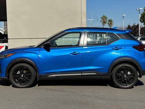 Used 2024 Nissan Kicks SR image 7