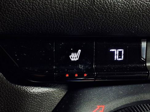 Used 2022 Chevrolet Blazer LT image 15