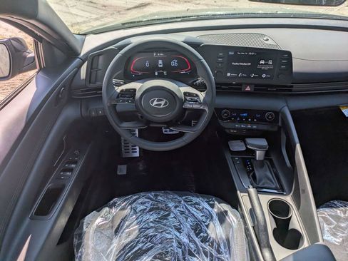 New 2026 Hyundai Elantra Sport FWD image 15