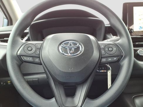 Used 2026 Toyota Corolla LE image 40