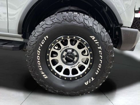 Used 2023 Ford Bronco Big Bend AWD/4WD image 41