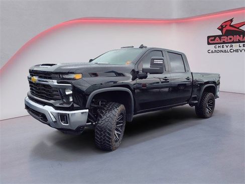 Used 2024 Chevrolet Silverado 2500 LT w/ Safety Package image 10