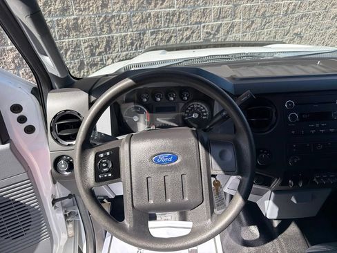 Used 2014 Ford F450 XL w/ Power Equipment Group AWD/4WD image 14