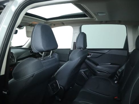 Certified 2021 Subaru Forester Premium AWD/4WD image 15
