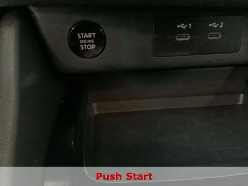 Used 2024 Nissan Rogue SV image 18