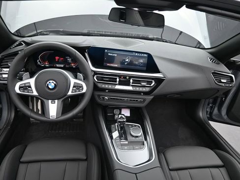 New 2026 BMW Z4 sDrive30i w/ Convenience Package image 24