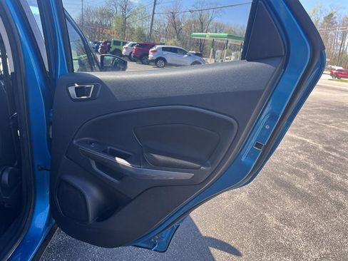 Used 2019 Ford EcoSport SE image 30