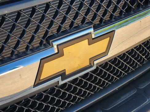 New 2025 Chevrolet Express 3500 w/ Power Convenience Package image 7