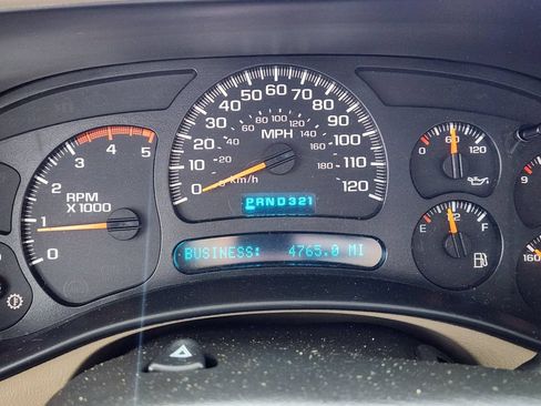 Used 2004 GMC Sierra 2500 SLT w/ Heavy-Duty Power Package AWD/4WD image 20