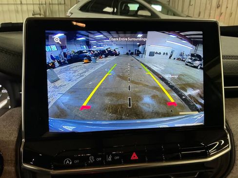 Certified 2023 Jeep Compass Latitude image 23