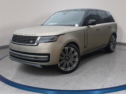 New 2025 Land Rover Range Rover SE