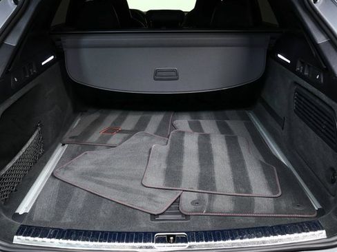 Used 2025 Audi RS 6 performance image 29