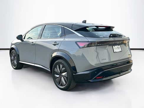 Used 2023 Nissan Ariya ENGAGE image 5