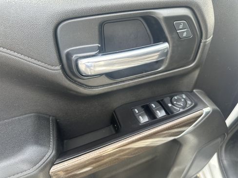 Used 2019 Chevrolet Silverado 1500 LT w/ All-Star Edition AWD/4WD image 9