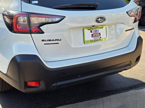 Used 2023 Subaru Outback Onyx Edition AWD/4WD image 5