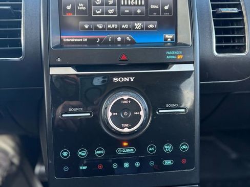 Used 2015 Ford Flex Limited image 35