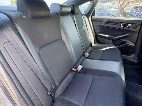Used 2022 Honda Civic Sport image 12