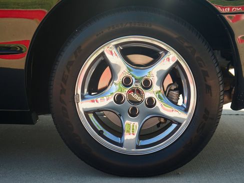 Used 1996 Pontiac Firebird Formula image 39