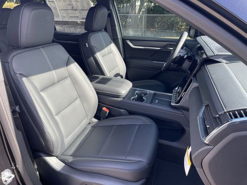 New 2026 GMC Acadia Elevation w/ Black Edition image 62