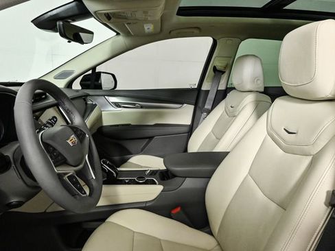 New 2025 Cadillac XT5 Premium Luxury w/ Technology Package image 5