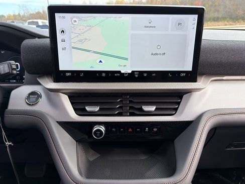 New 2026 Ford Explorer Active w/ Active Comfort Package image 36