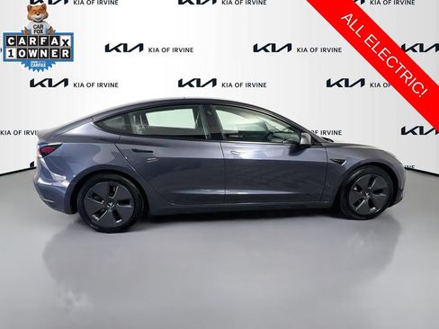 Used 2021 Tesla Model 3 Standard Range Plus RWD image 8