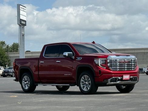 Used 2023 GMC Sierra 1500 Denali AWD/4WD image 6