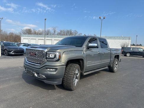 Used 2018 GMC Sierra 1500 Denali w/ Denali Ultimate Package image 14