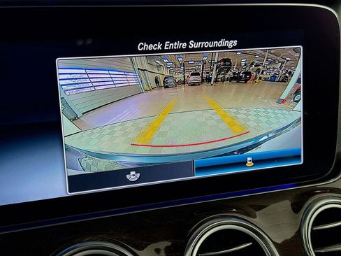 Used 2020 Mercedes-Benz E 350 Sedan image 14