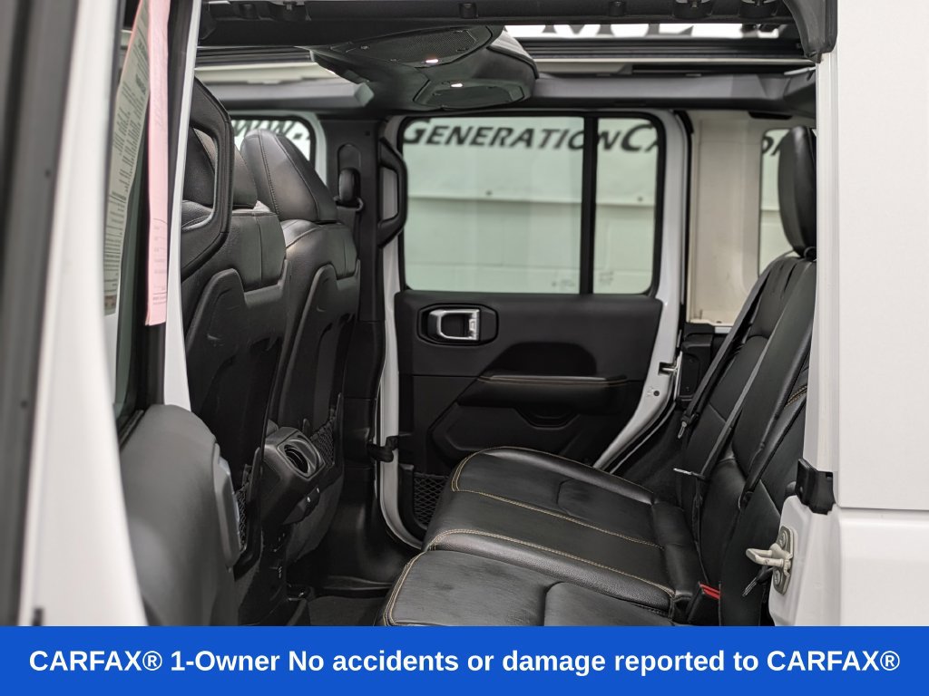 Used 2024 Jeep Wrangler Unlimited Sahara AWD/4WD image 30