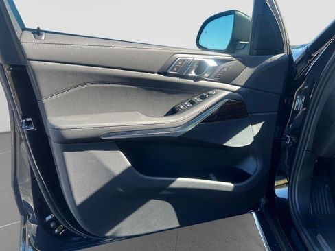 New 2026 BMW X5 sDrive40i RWD image 8