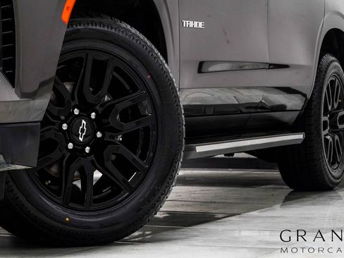 Used 2021 Chevrolet Tahoe LT RWD image 3